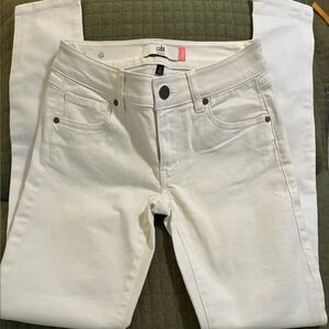 CAbi White Skinny NEW Size O